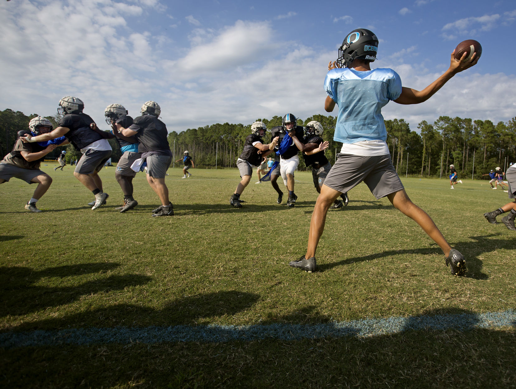Quarterback throw PRINT SECONDARY.jpg